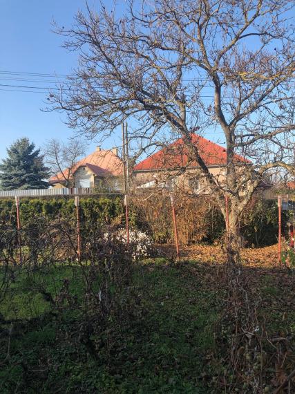 Na predaj pozemok vo výmere 450 m2