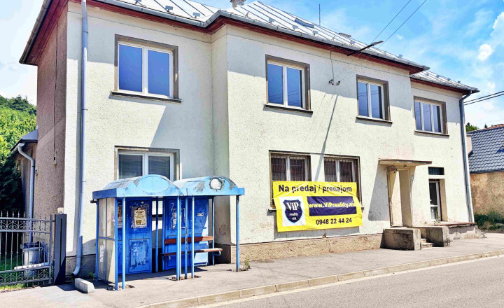 Polyfunkčná budova Horná Mičiná, 1800m2, bývanie aj biznis - fotografia 1