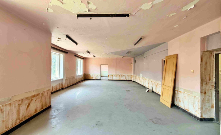 Polyfunkčná budova Horná Mičiná, 1800m2, bývanie aj biznis - fotografia 7