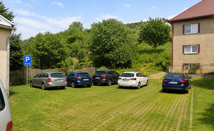 Polyfunkčná budova Horná Mičiná, 1800m2, bývanie aj biznis - fotografia 10