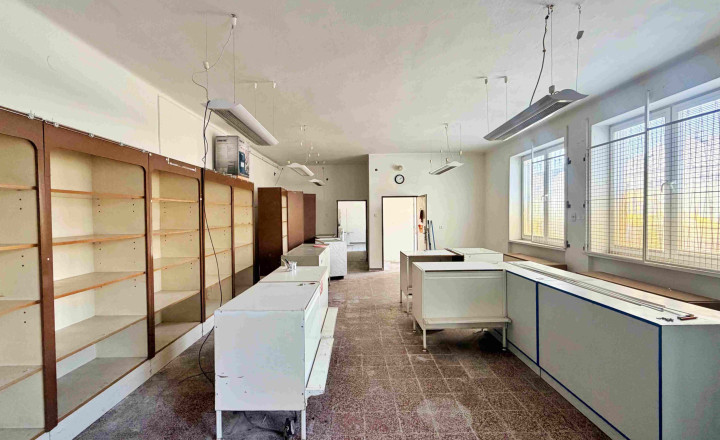 Polyfunkčná budova Horná Mičiná, 1800m2, bývanie aj biznis - fotografia 13
